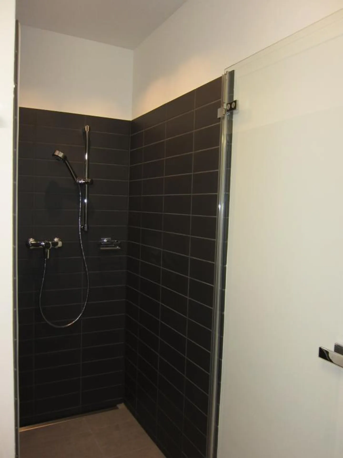 Hochwertige Wohnung in Oerlikon - Foto 8 von 10