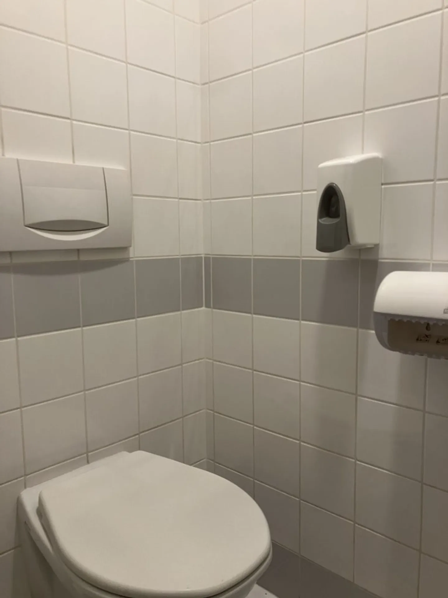 Office Space in Central Lausanne - Photo 7 of 8