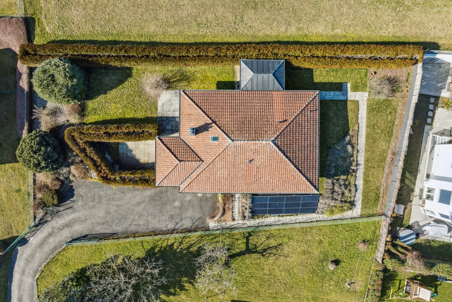 Ottimo potenziale di sviluppo per questa villa individuale! - Foto 4 di 18