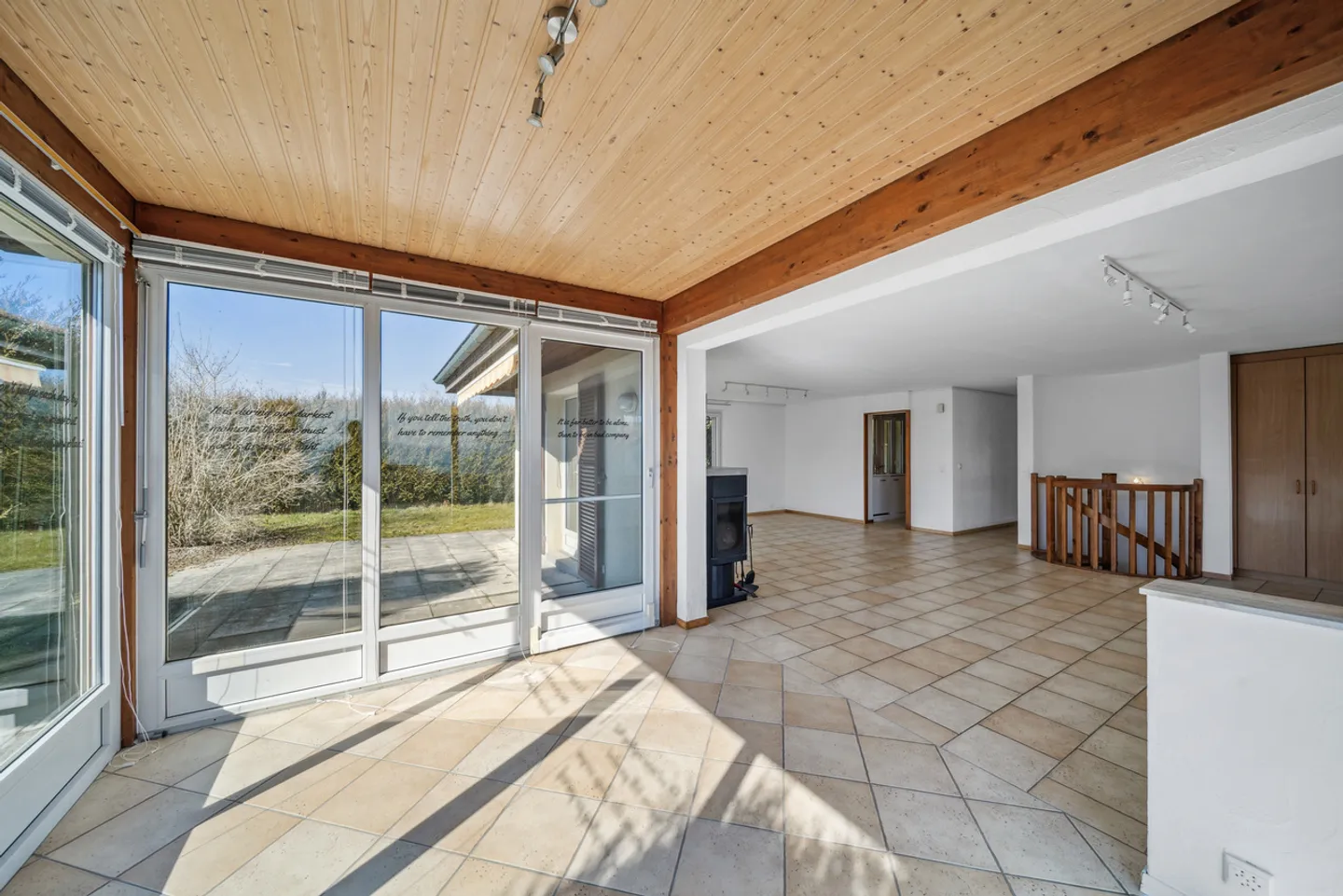 Ottimo potenziale di sviluppo per questa villa individuale! - Foto 6 di 18