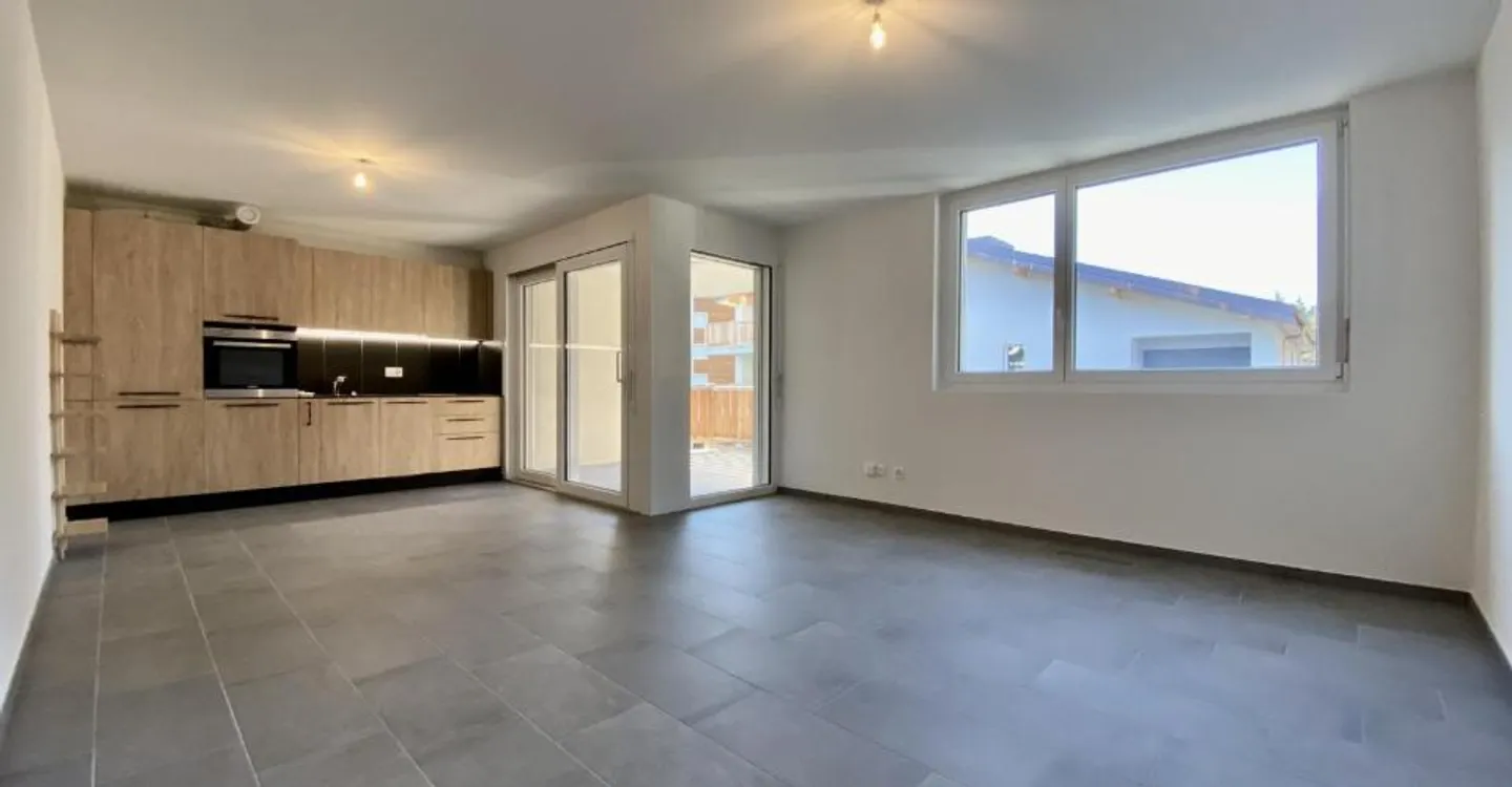 Affitto annuale, 2.5 camere moderne - Foto 1 di 4