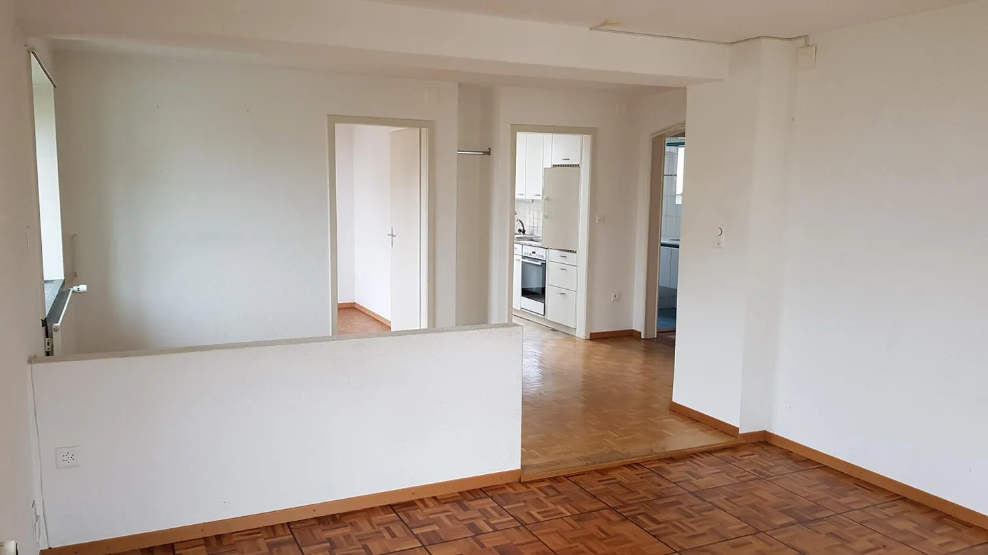 Charmante Wohnung in Lyss - Foto 2 von 4