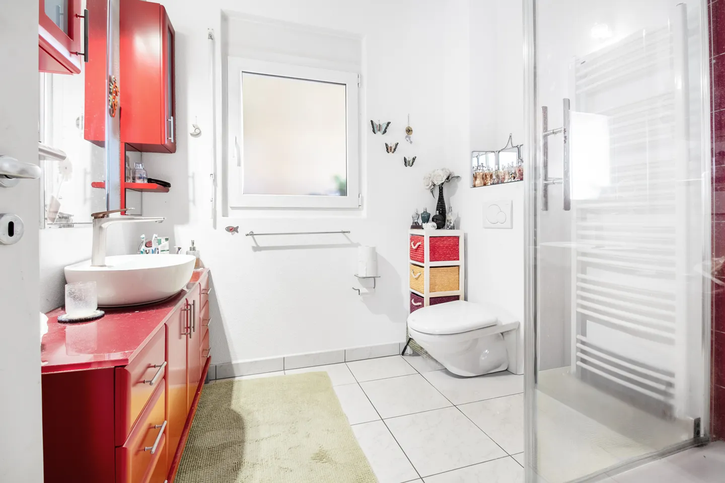 Maison individuelle avec terrasse et petit jardin - Photo 9 sur 13