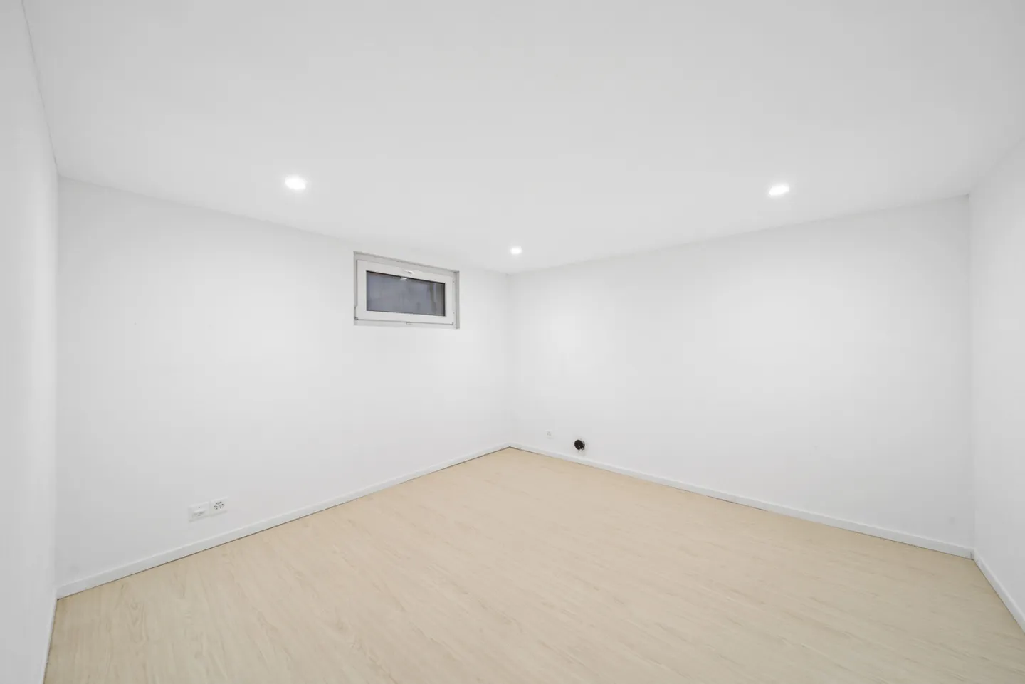 Ottimo potenziale di sviluppo per questa villa individuale! - Foto 15 di 18