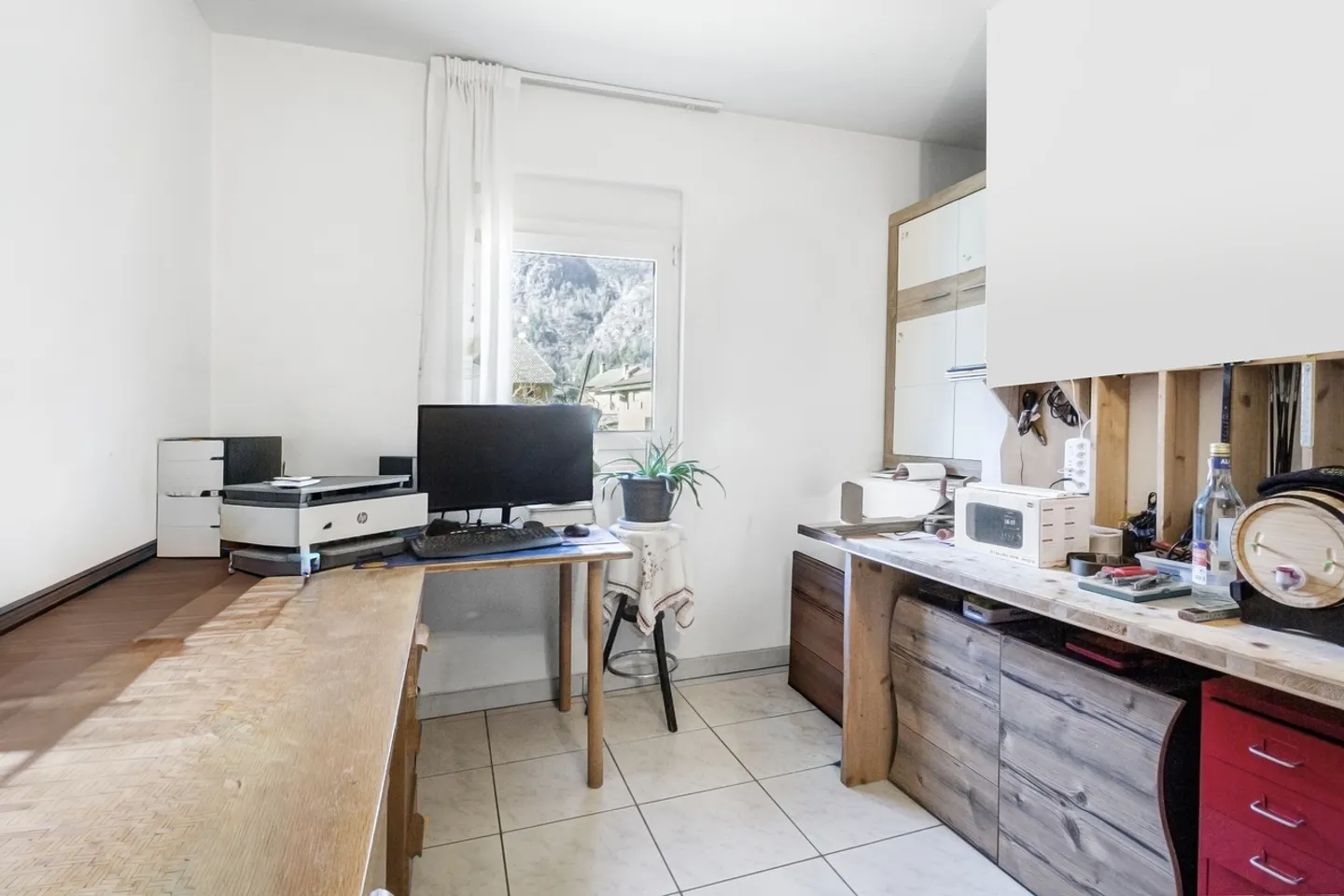 Maison individuelle avec terrasse et petit jardin - Photo 8 sur 13