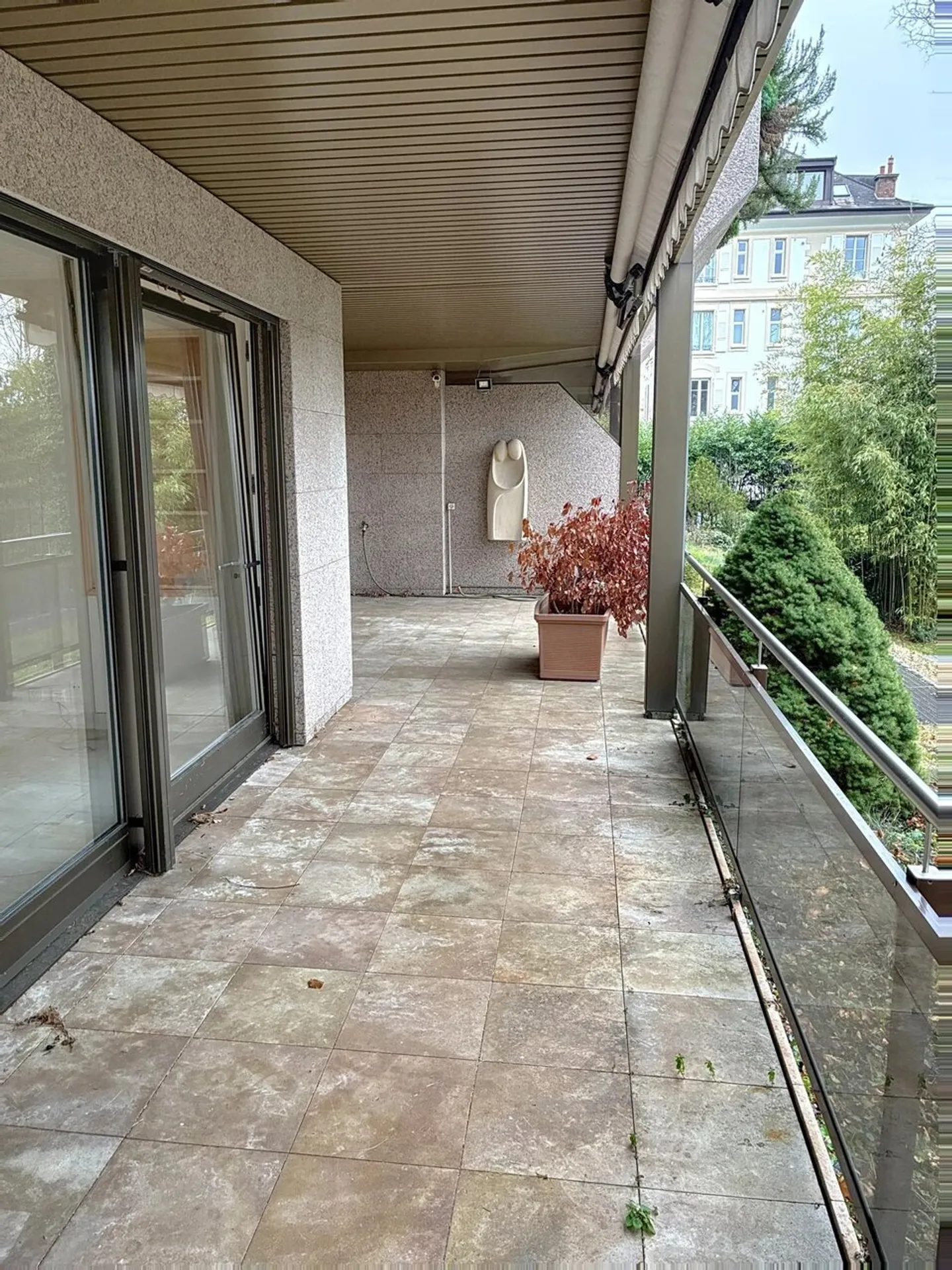 Spacious apartment in the heart of Lausanne ? 5.5 rooms, 137 m² - Photo 9 of 13