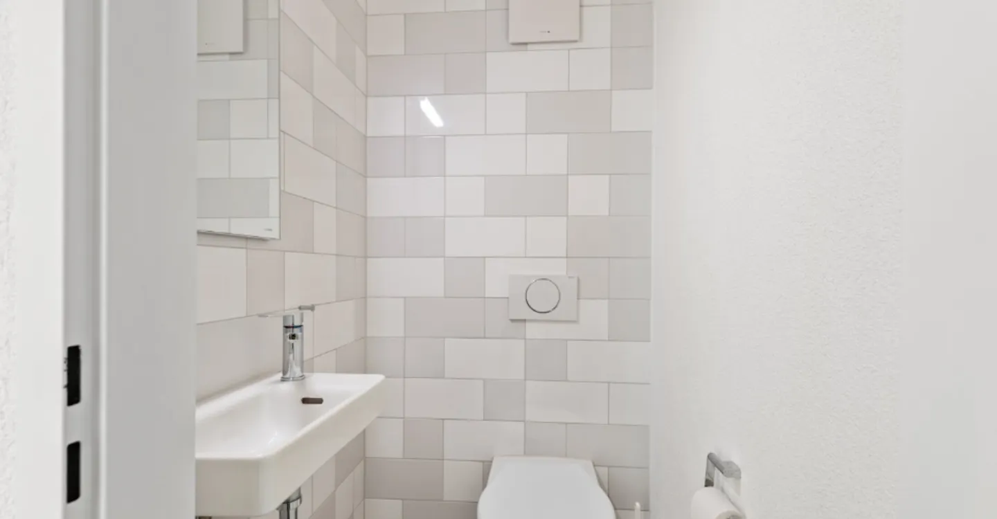 Schöne 5,5-Zimmer-Wohnung mit außergewöhnlichem Seeblick - Foto 6 von 10