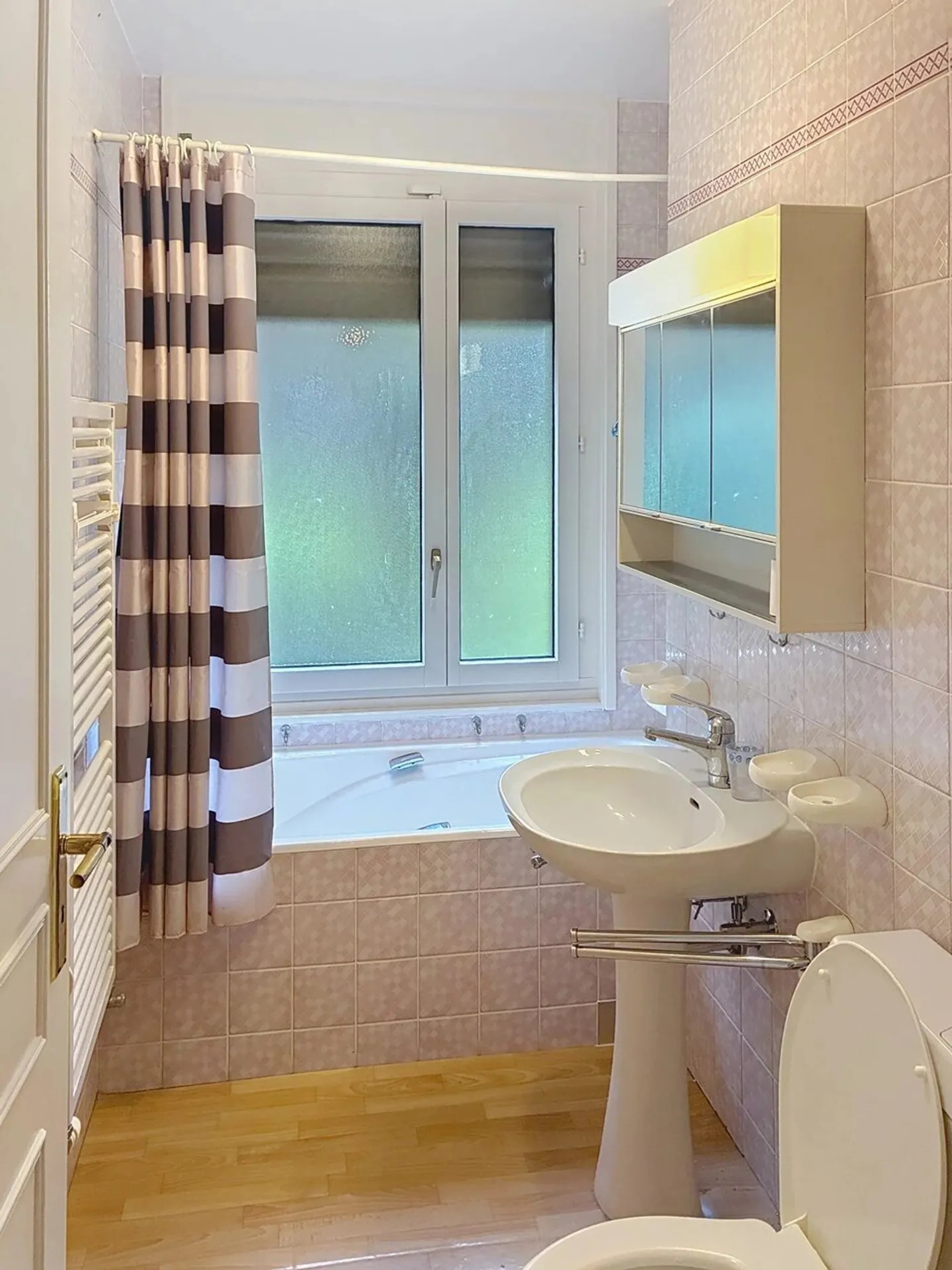 Spacious apartment in the heart of Lausanne ? 5.5 rooms, 137 m² - Photo 13 of 13