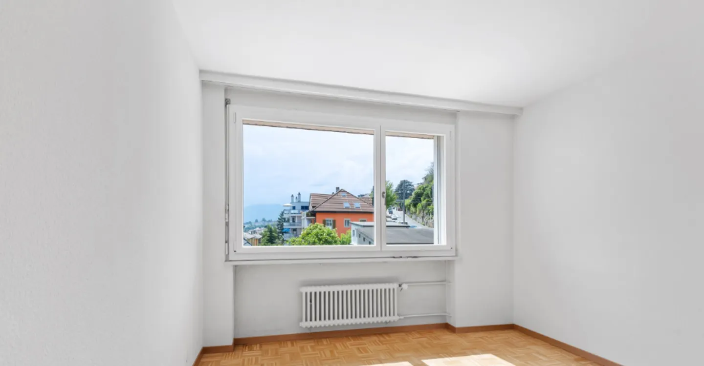 Schöne 5,5-Zimmer-Wohnung mit außergewöhnlichem Seeblick - Foto 7 von 10