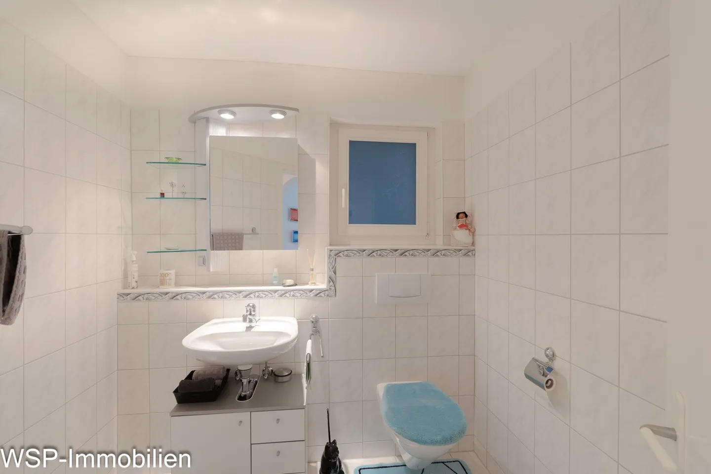 View - Peace - Winter Garden - Photo 3 of 17