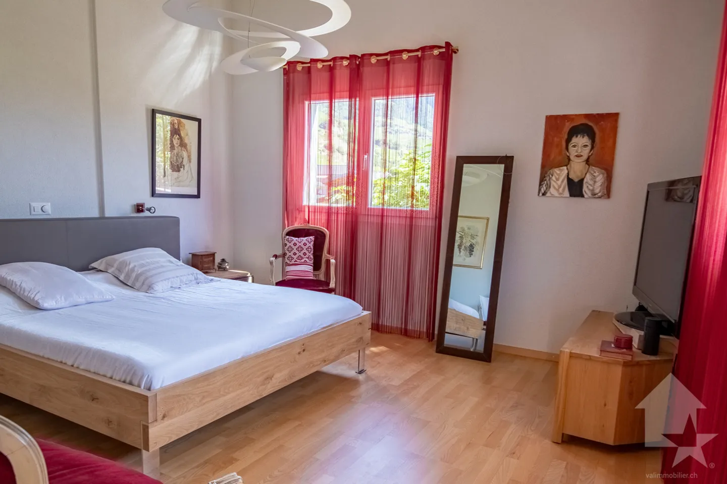 Splendida villa di 4,5 p + annesso, tranquilla, soleggiata, vista - Foto 8 di 13