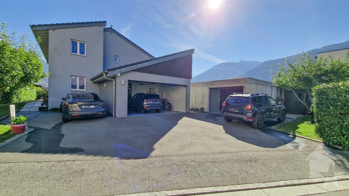 Splendida villa di 4,5 p + annesso, tranquilla, soleggiata, vista - Foto 13 di 13