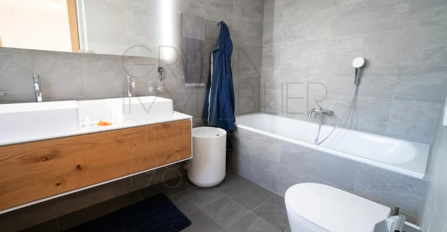 Centro di Villars, 4,5 camere di alto standard (128 m², 2020) - Foto 8 di 12