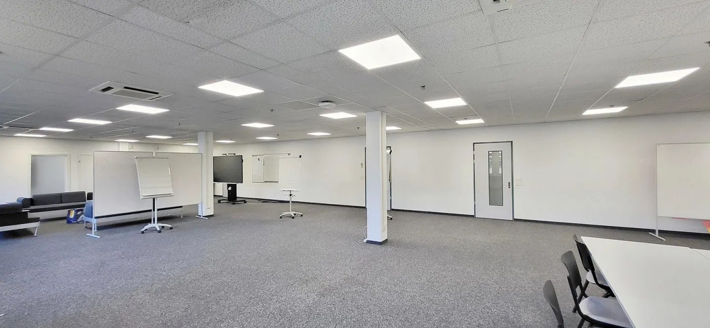 1'263 m² nel ricercato CAMPUS Mägenwil! - Foto 5 di 12