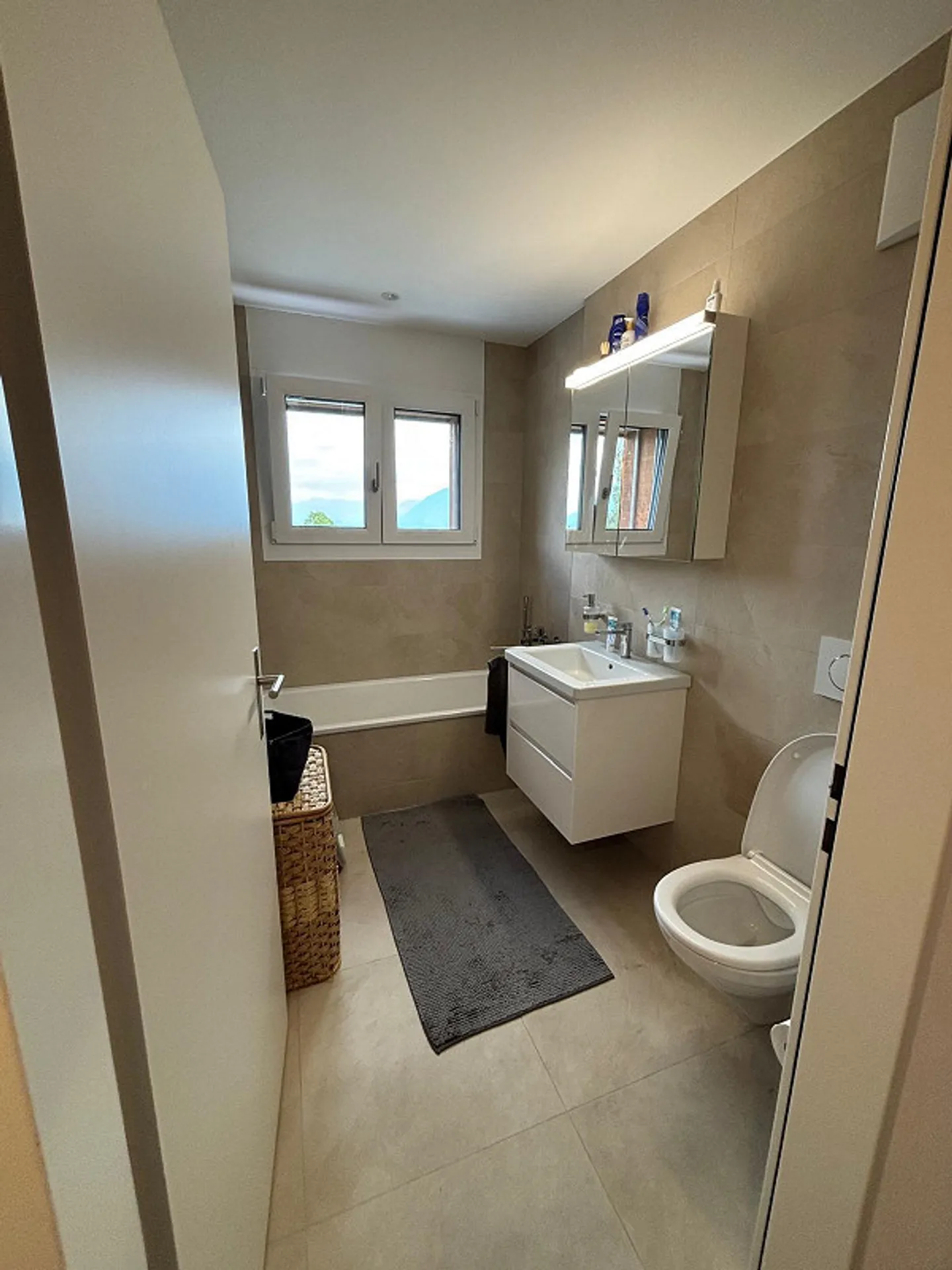 Appartamento mansardato di 4 ½ locali situato ai margini di Grabs - Foto 9 di 21