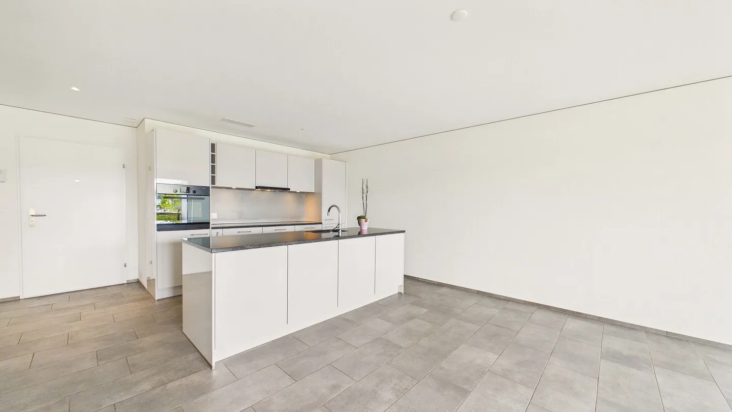 Vie moderne avec un vaste espace extérieur à Hinwil - Photo 5 sur 12