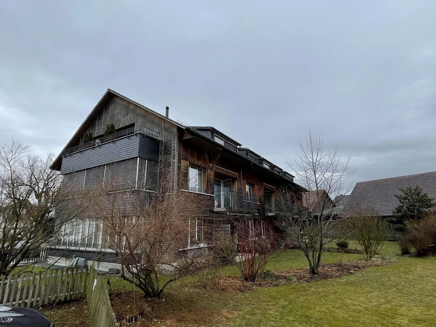 3.5-room apartment with Swedish stove - Photo 1 of 3