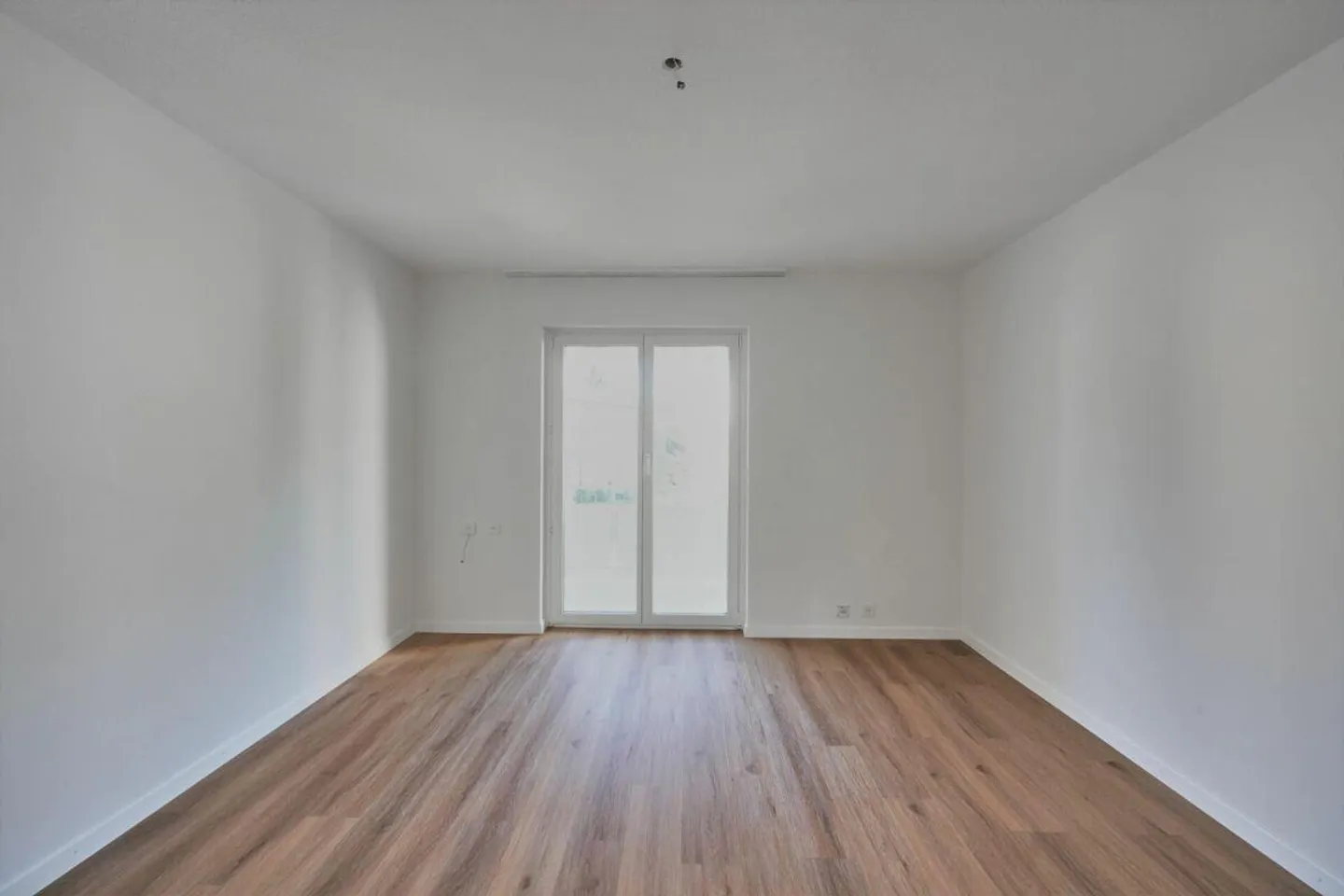 Cozy 3.5-room apartment near the center - Photo 3 of 10