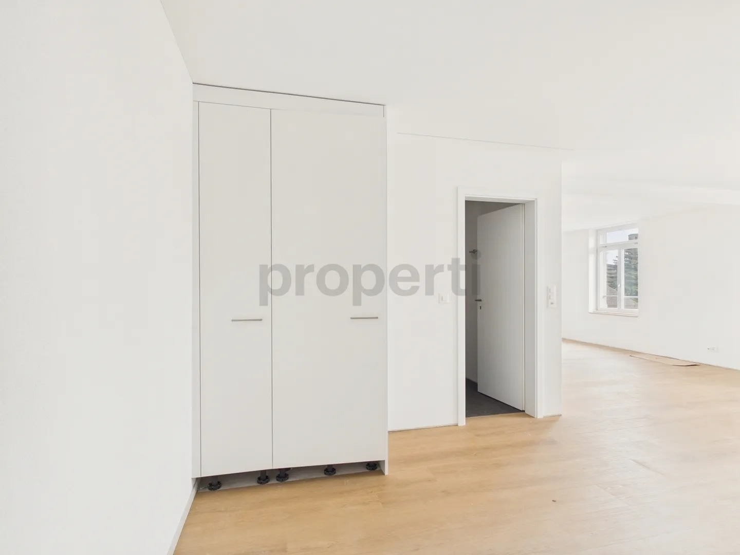 Renoviertes Apartment mit Balkon - Foto 4 von 10
