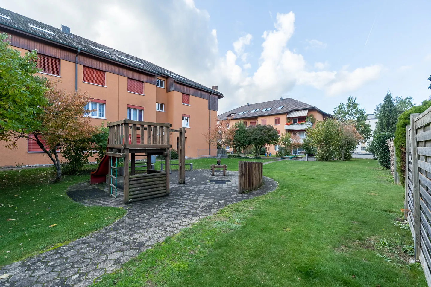 Appartamento 5.5 stanze - Foto 1 di 10