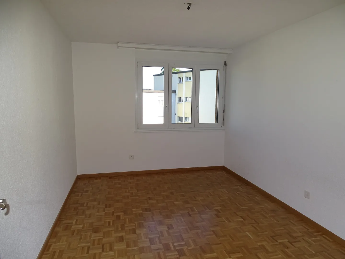 Appartamento 5.5 stanze - Foto 9 di 10