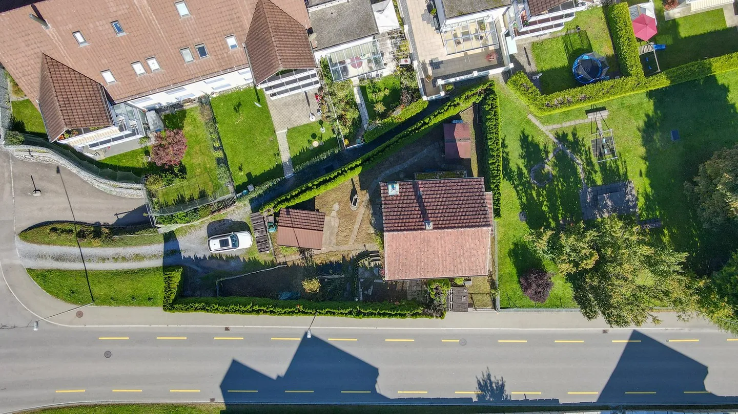 Kleine Parzelle mit hoher Ausnutzung - ideal für private Investoren - Foto 1 von 10