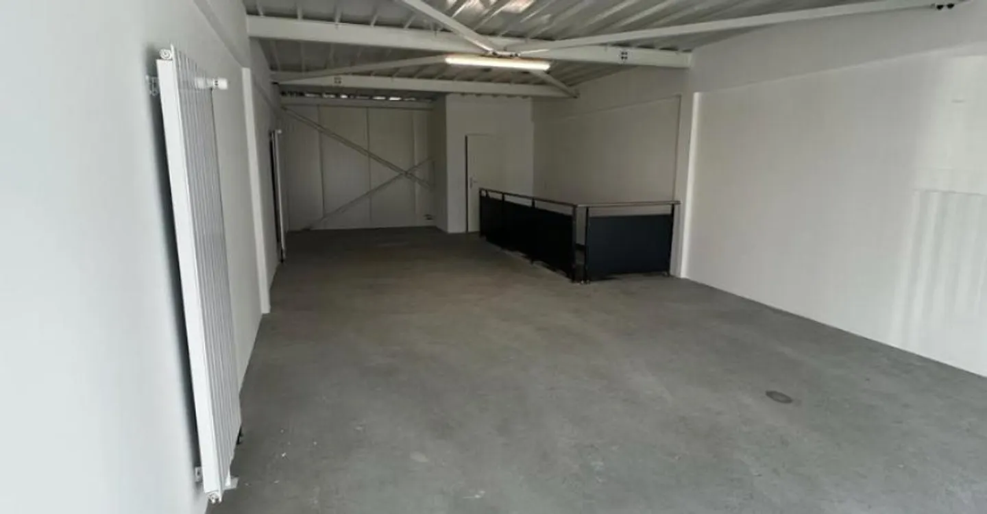 Industrial Workshop for Rent - Photo 4 of 9