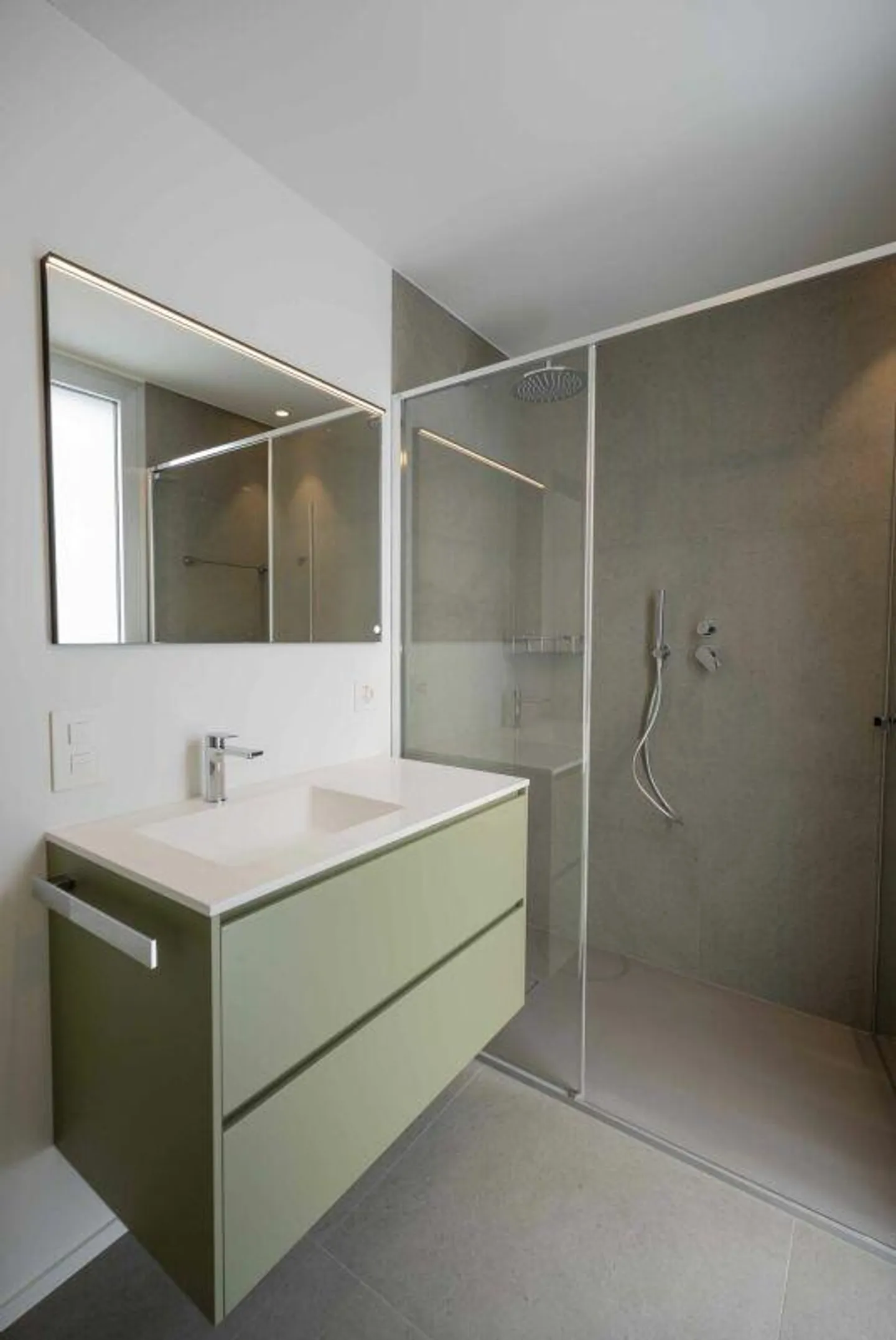 Vendiamo ville di design all'avanguardia a Cadro - Foto 11 di 20