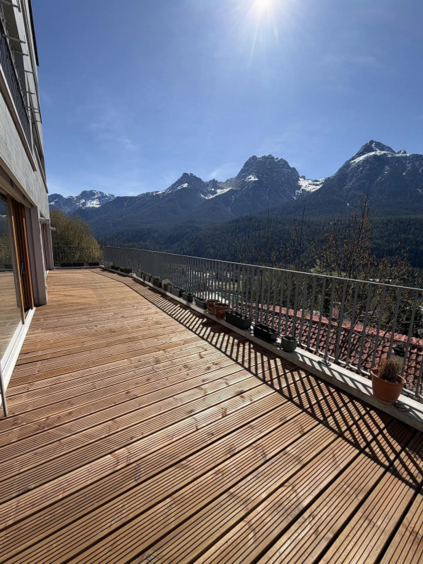 Vivere sopra i tetti di Scuol - Foto 1 di 17