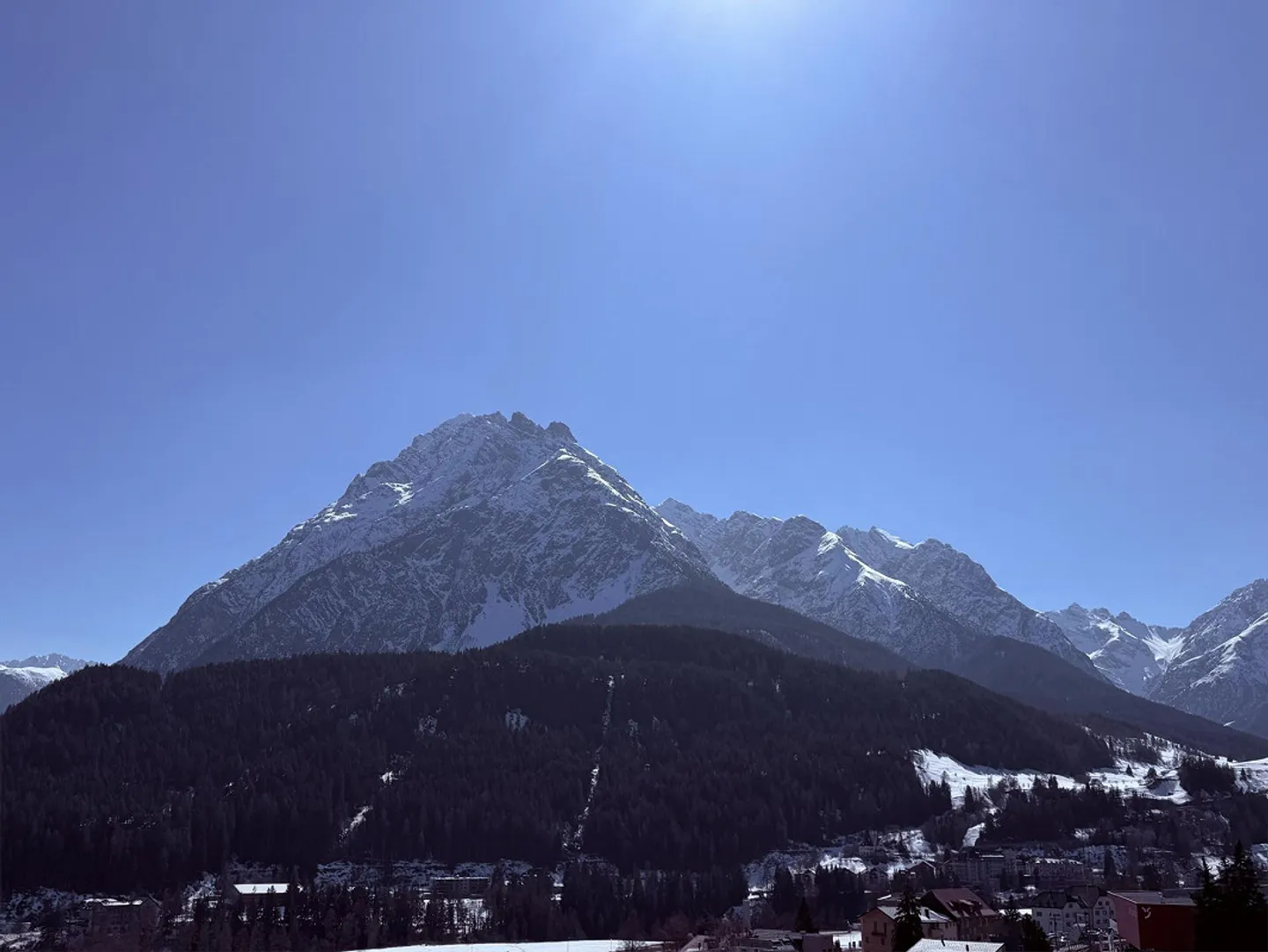 Vivere sopra i tetti di Scuol - Foto 5 di 17