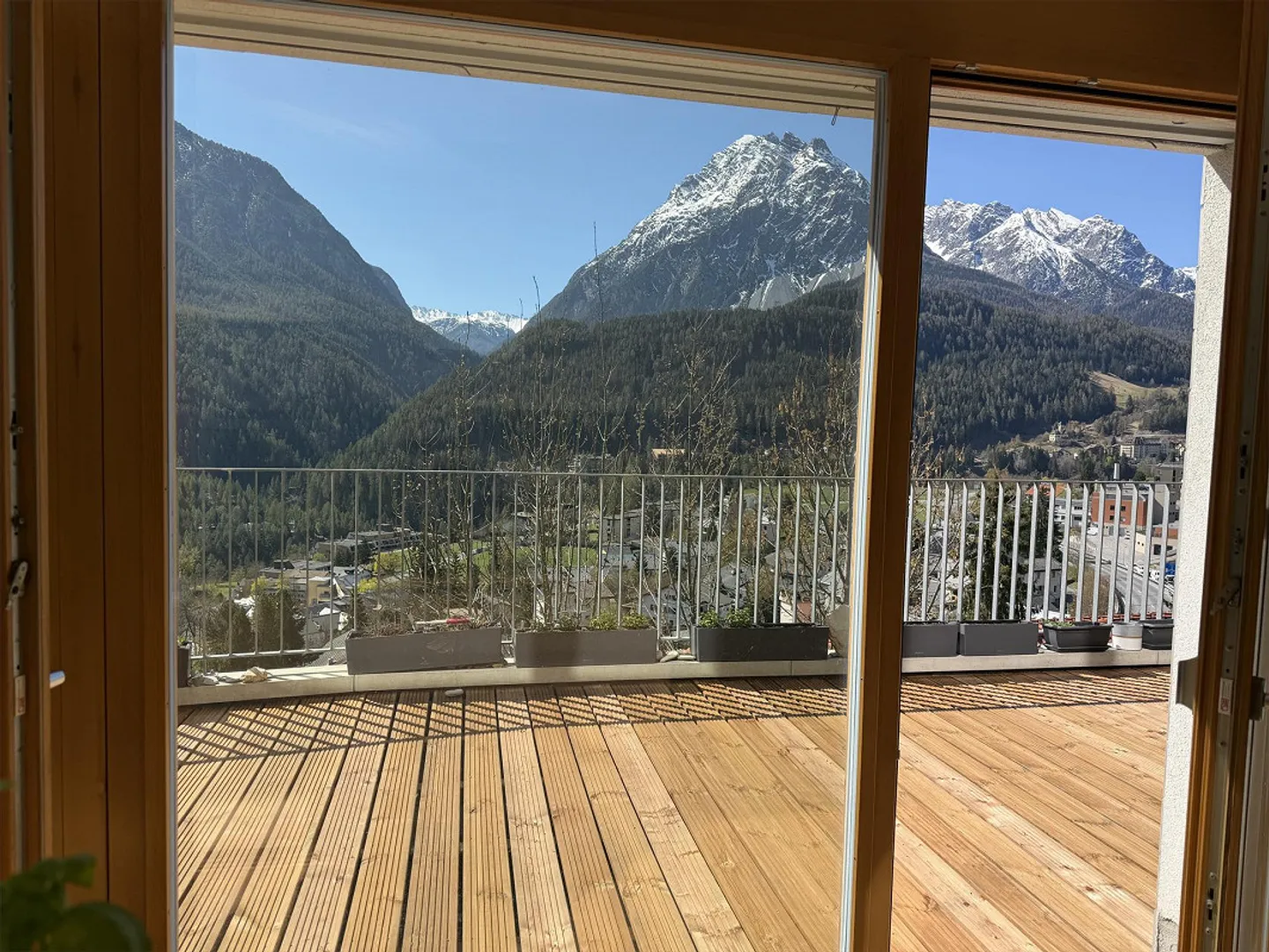 Vivere sopra i tetti di Scuol - Foto 9 di 17