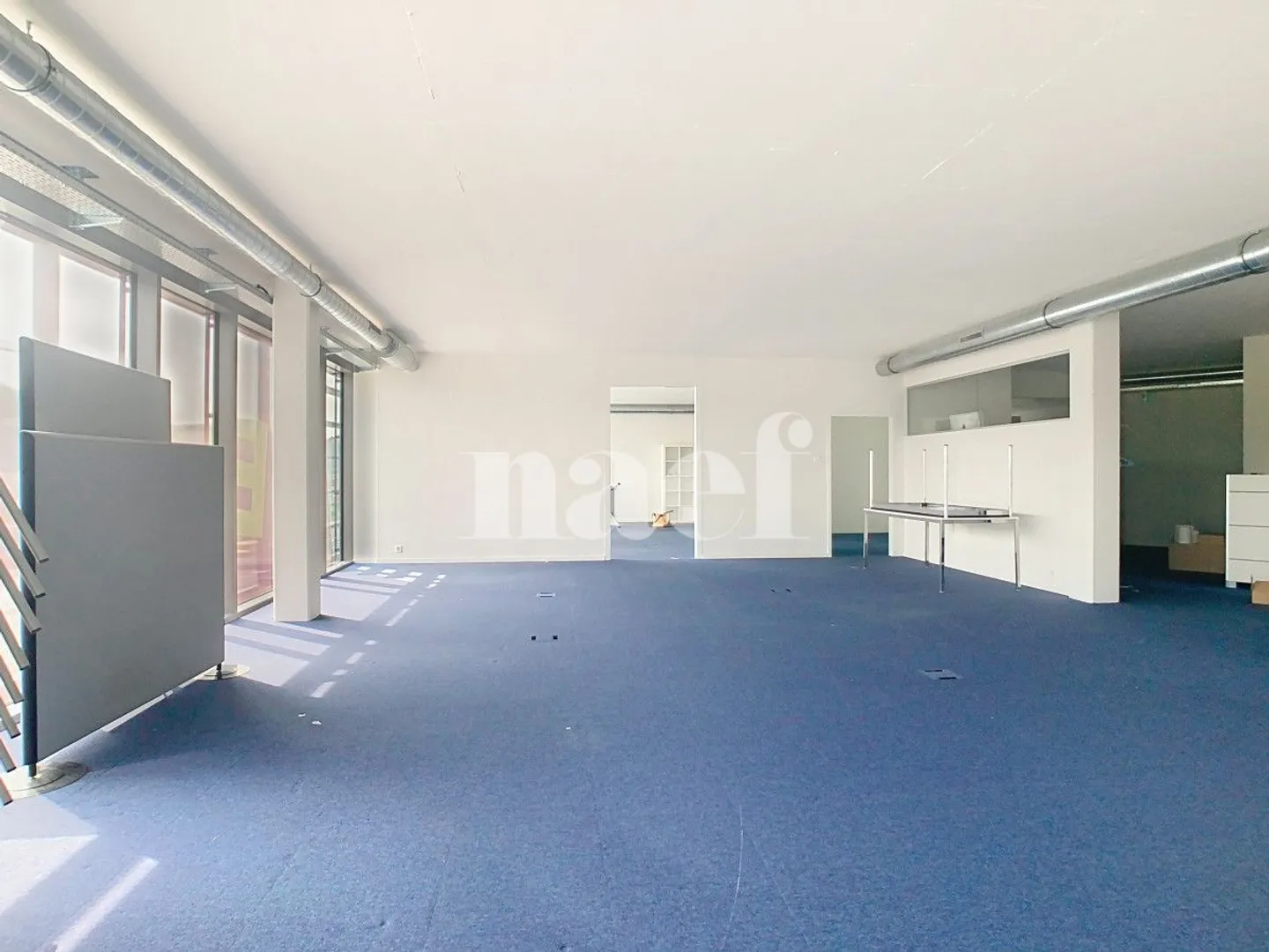 Office 4 rooms - Photo 3 of 9