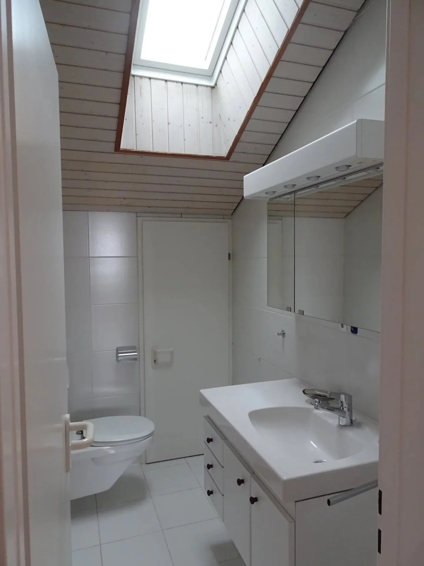 Spacious apartment for rent in Epalinges - Photo 10 of 13