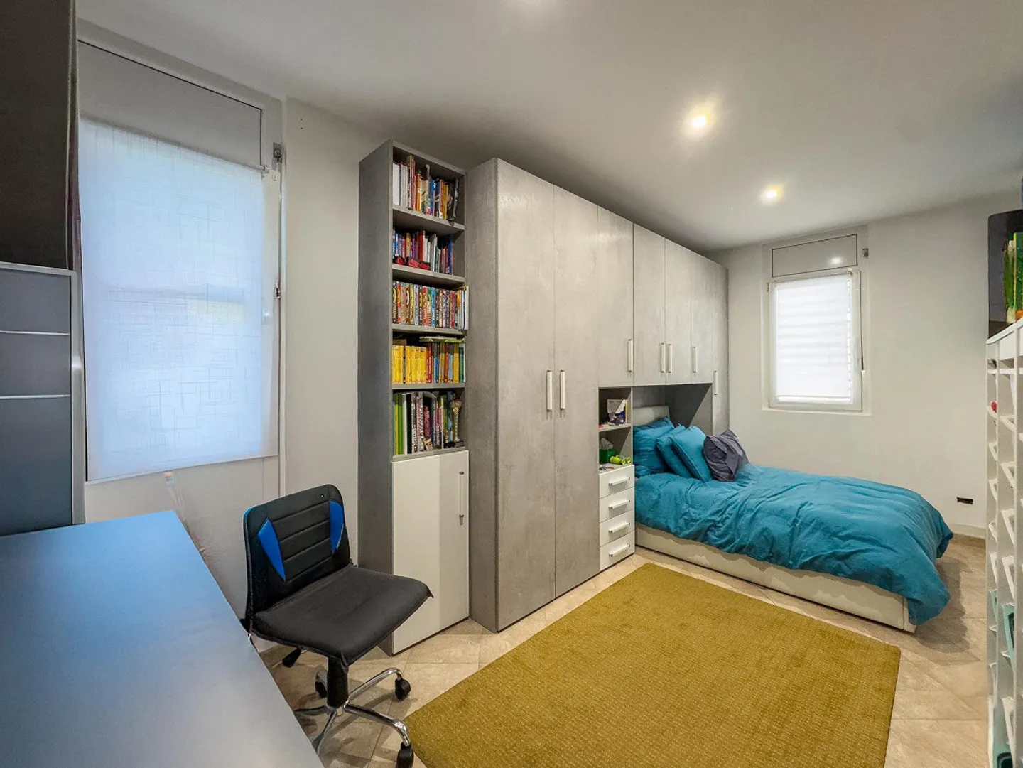 Two-family house with garden in Melano - Photo 5 of 15