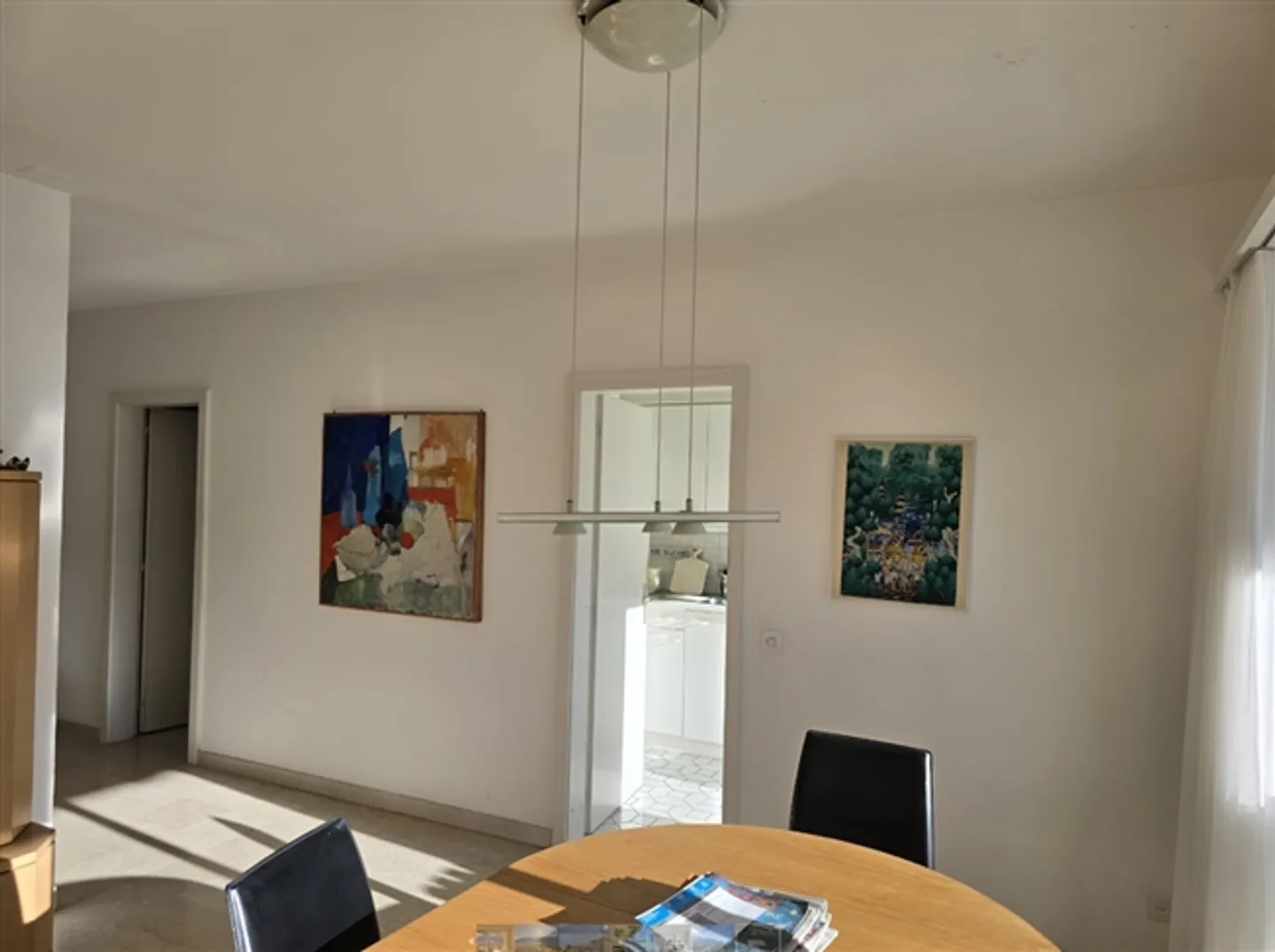 Appartement de 4,5 pièces au dernier étage avec une vue splendide sur le lac - Photo 4 sur 17