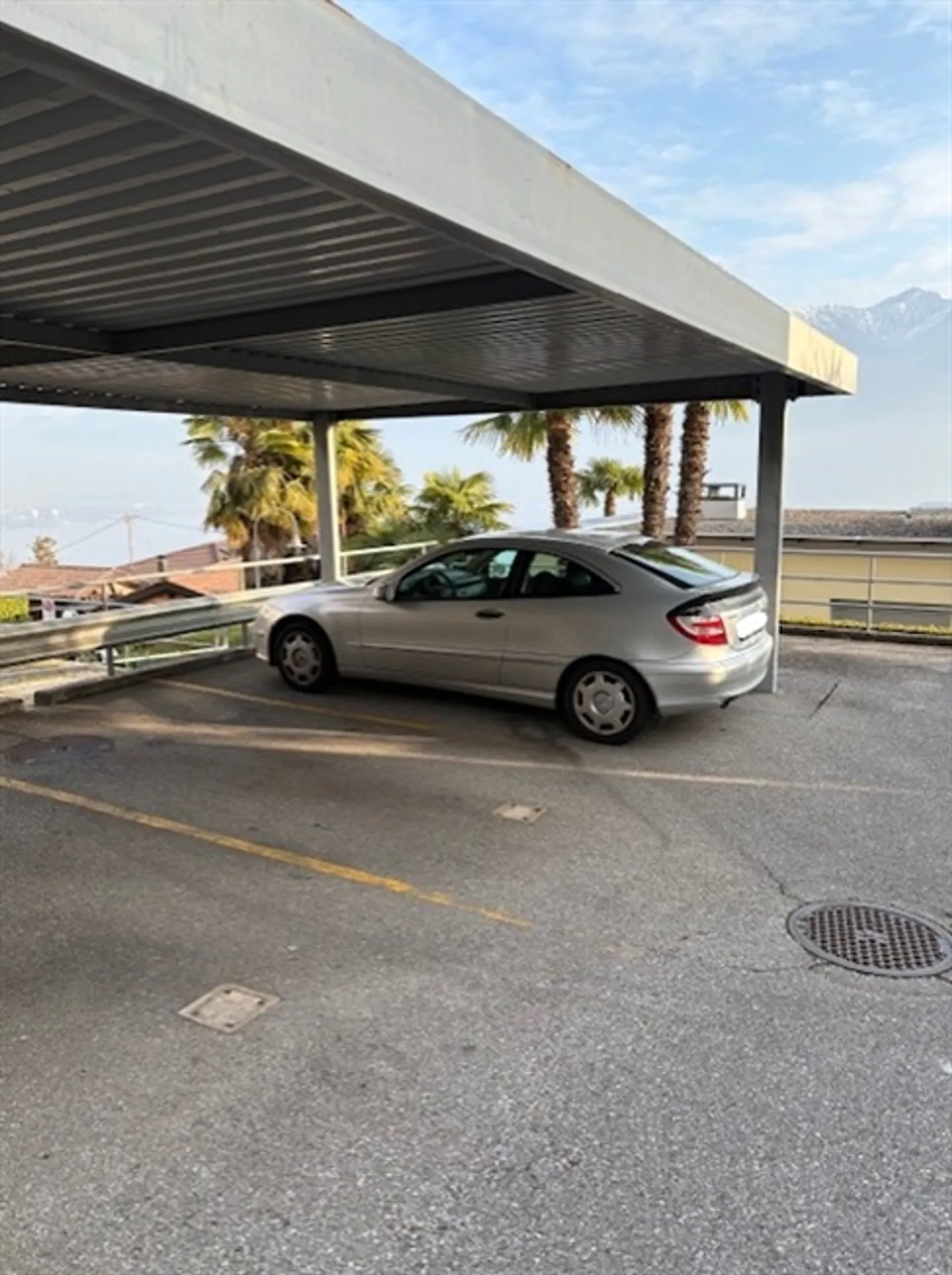 Appartement de 4,5 pièces au dernier étage avec une vue splendide sur le lac - Photo 14 sur 17