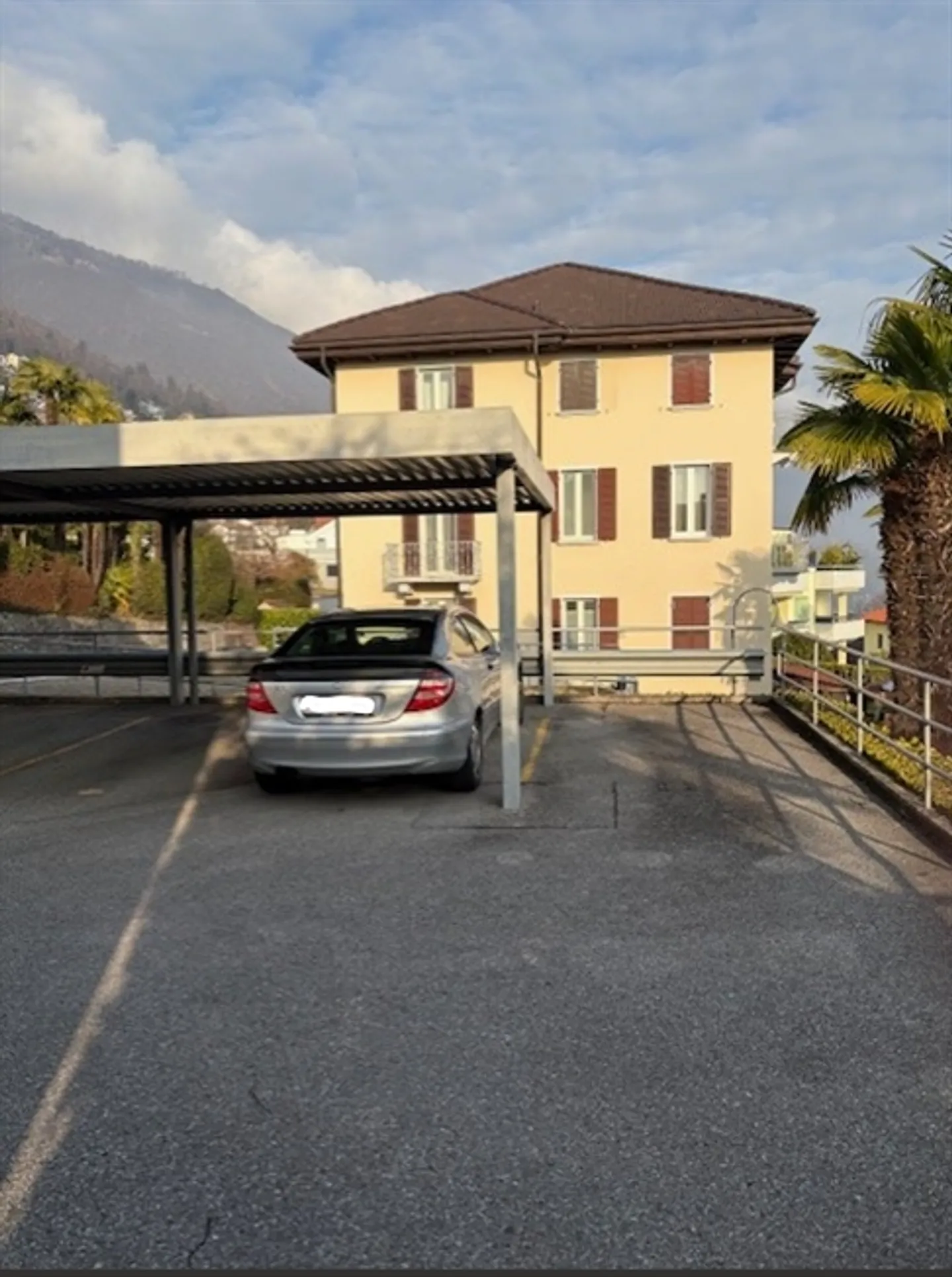 Appartement de 4,5 pièces au dernier étage avec une vue splendide sur le lac - Photo 15 sur 17