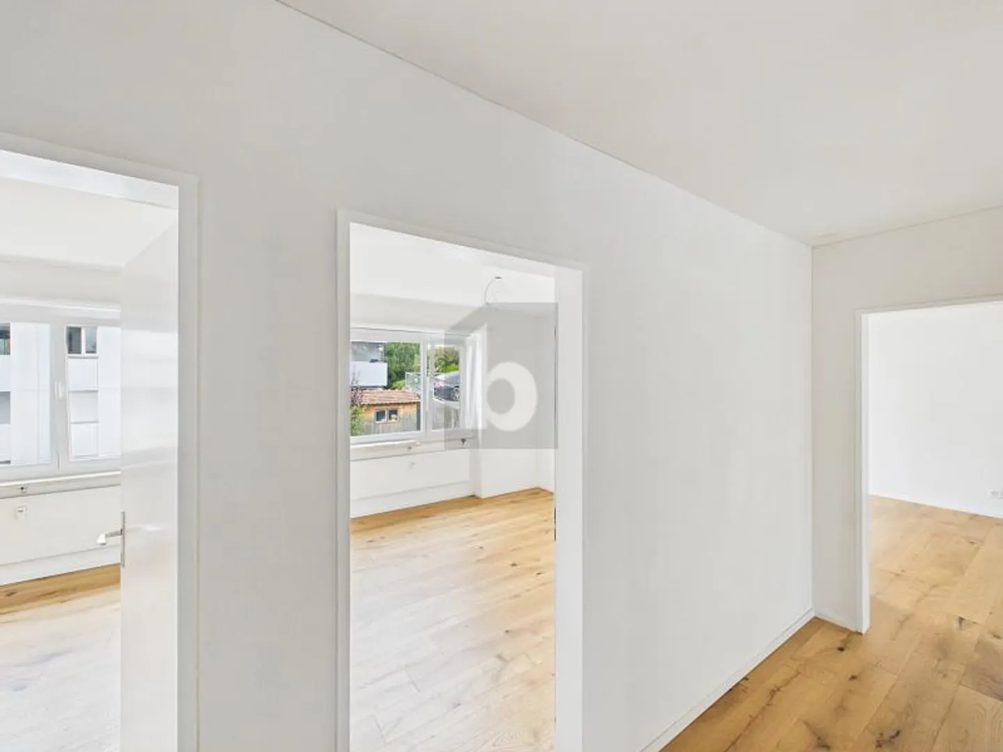 Renovierte Wohnung mit Balkon - Foto 3 von 6