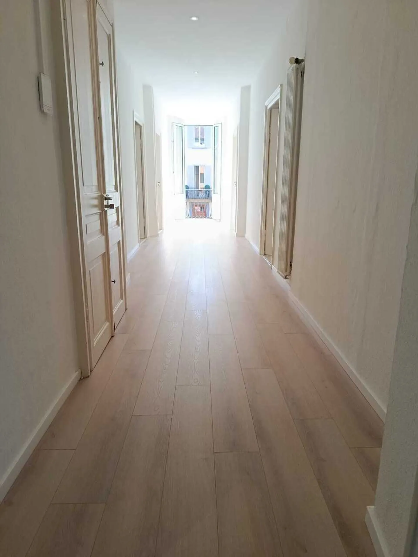 Appartamento ristrutturato 4.5 locali - Foto 2 di 16