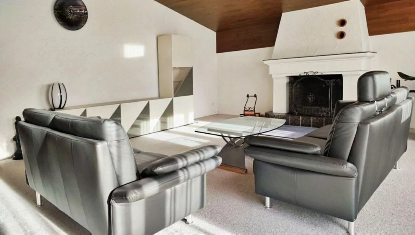 Beaucoup d'espace pour vivre avec panorama sur les montagnes - Photo 1 sur 15