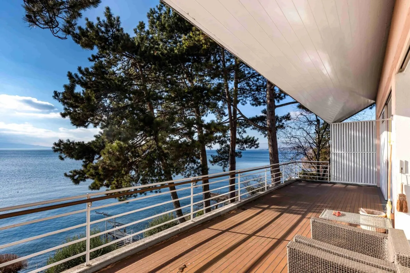 Exklusivität - Ein mediterranes Flair am Genfersee: Wassergrundstück - Foto 9 von 12