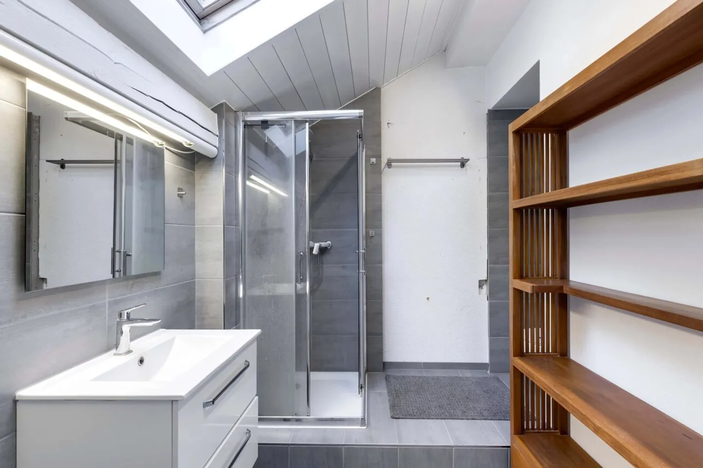 Exklusivität - Ein mediterranes Flair am Genfersee: Wassergrundstück - Foto 10 von 12