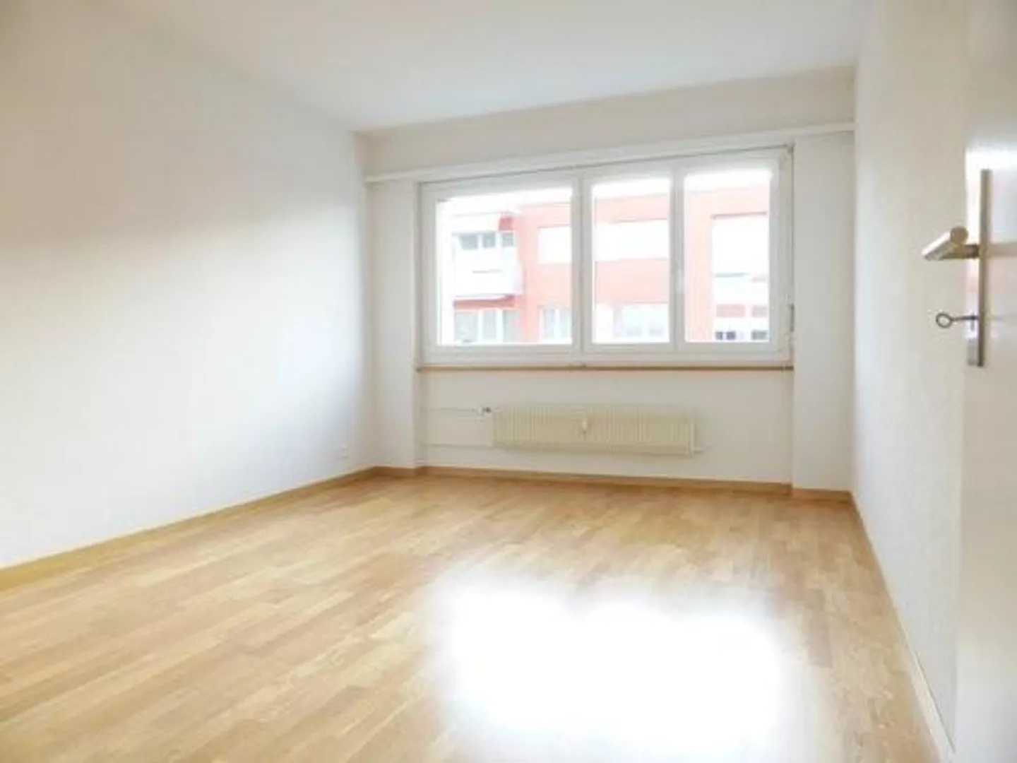 Bright apartment between Bern and Worb - Photo 7 of 12