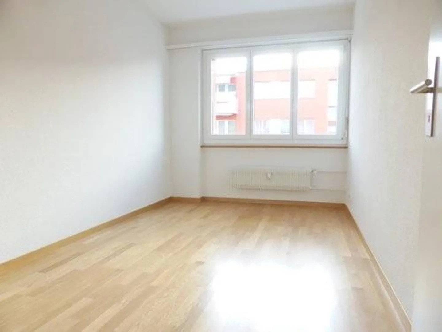 Bright apartment between Bern and Worb - Photo 9 of 12