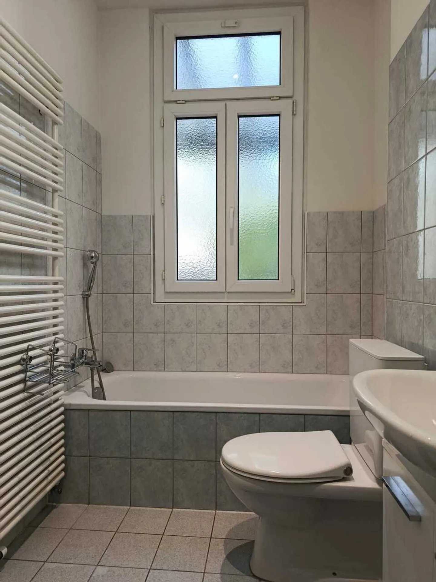 Appartamento ristrutturato 4.5 locali - Foto 11 di 16