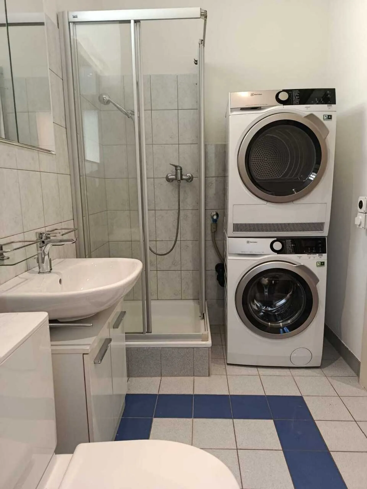 Appartamento ristrutturato 4.5 locali - Foto 13 di 16