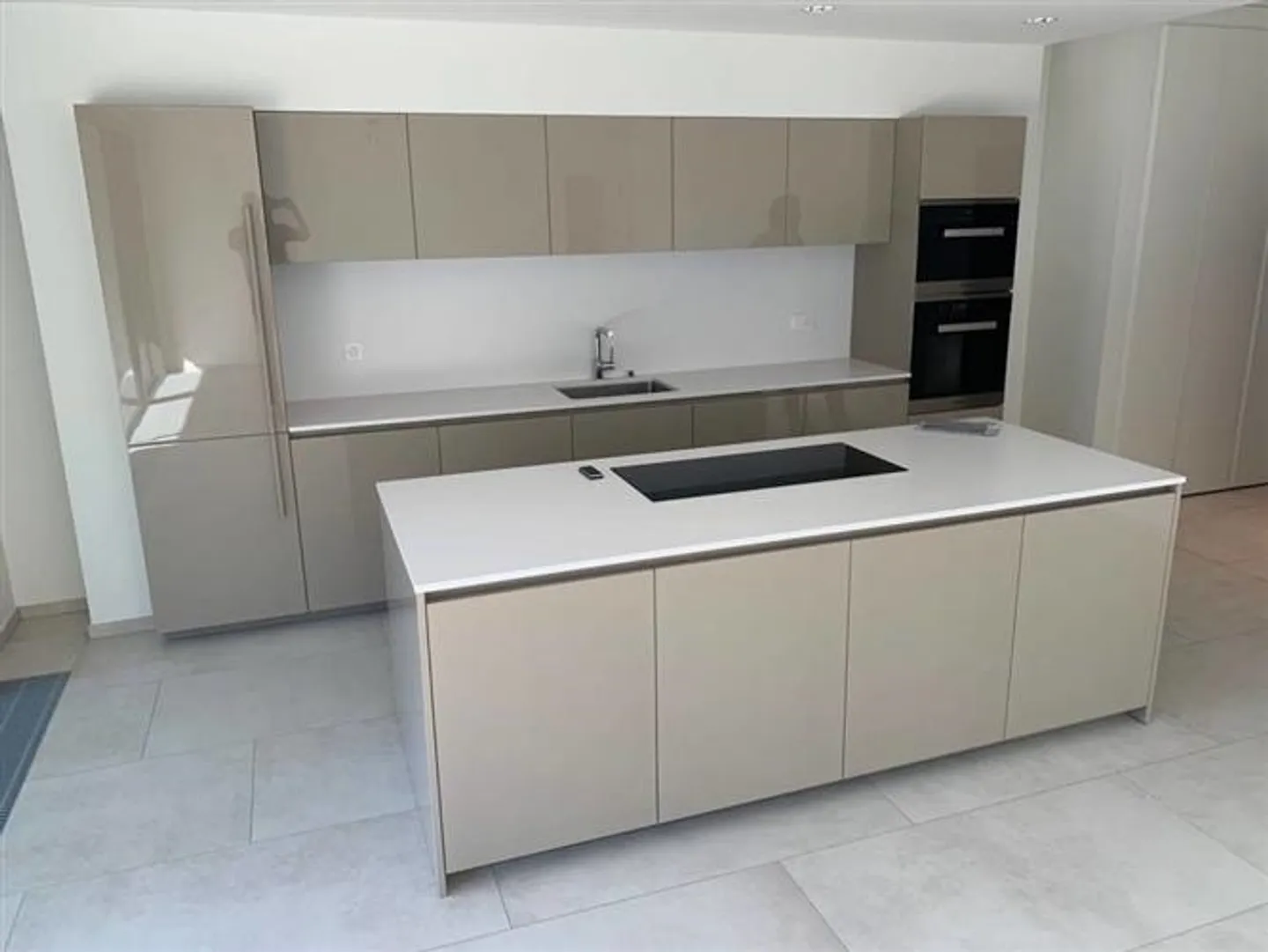 «4 Zimmer Wohnung» - Foto 4 di 4