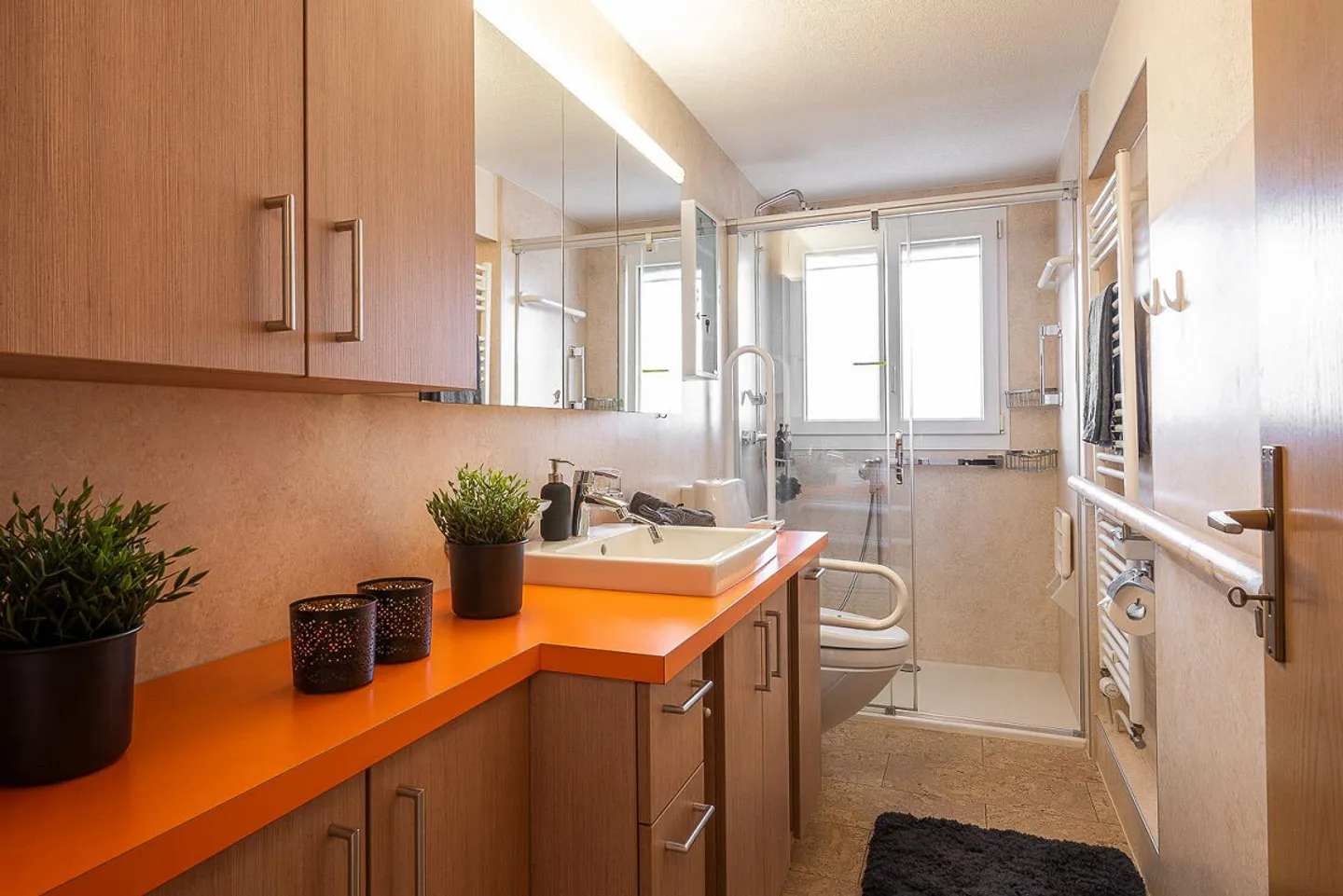 Maison à deux familles avec potentiel - Photo 16 sur 26