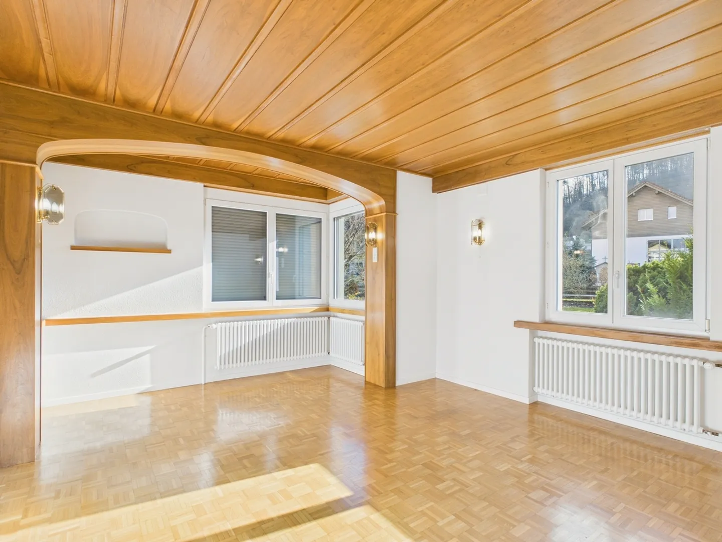 Appartamento ristrutturato di 4,5 stanze a Leibstadt, AG - Foto 1 di 11