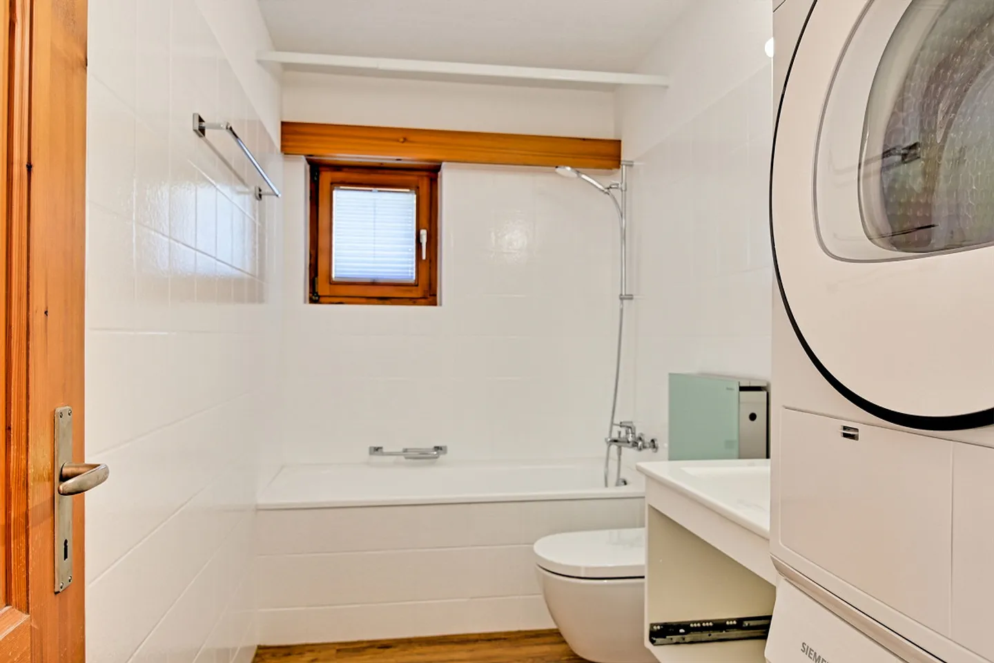 Renovated 3.5 room apartment on the ground floor in Küblis for rent - Photo 4 of 16